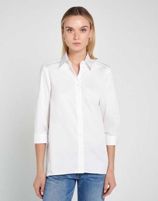 Picture of Masculine cut woman shirt