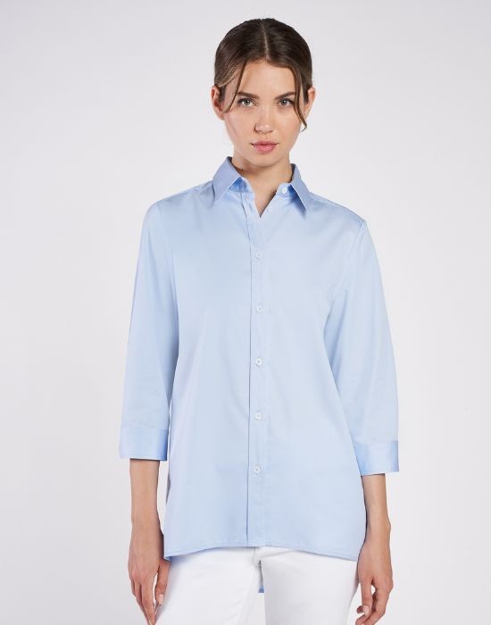 Picture of Masculine cut woman shirt