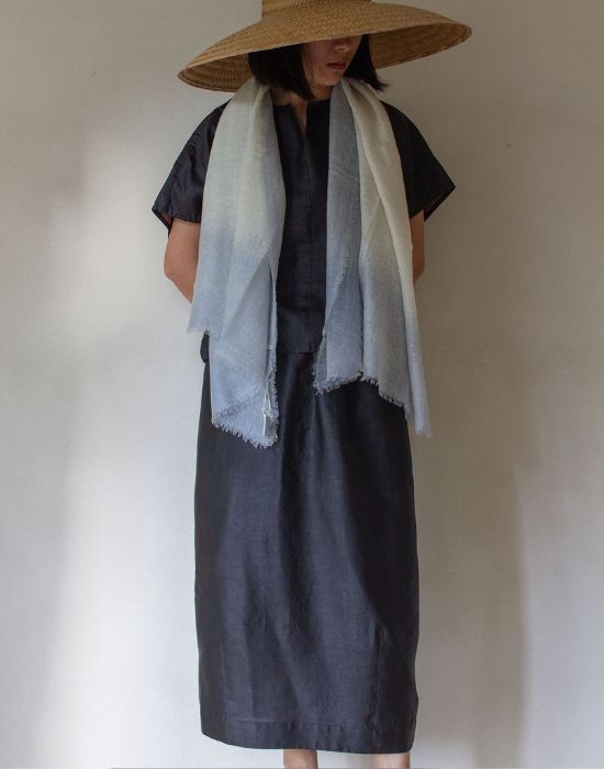 Picture of Ombre shades long scarf
