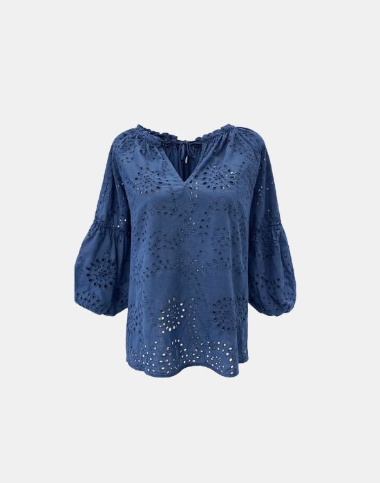 Picture of Blouse in broderie anglaise