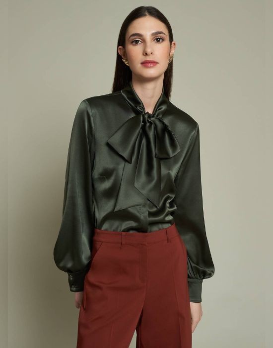 Picture of Satin silk shirt