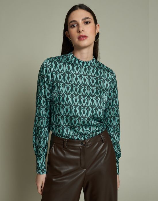 Picture of Silk satin blouse